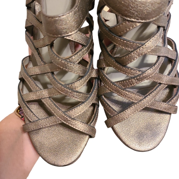 EILEEN FISHER Vero Cuoio Cage Strappy Pewter Zip Heel 3" Wedges Size 8.5 - Picture 3 of 14